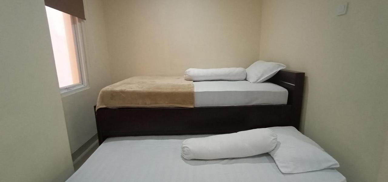 Giant Kost Tangerang Exterior foto